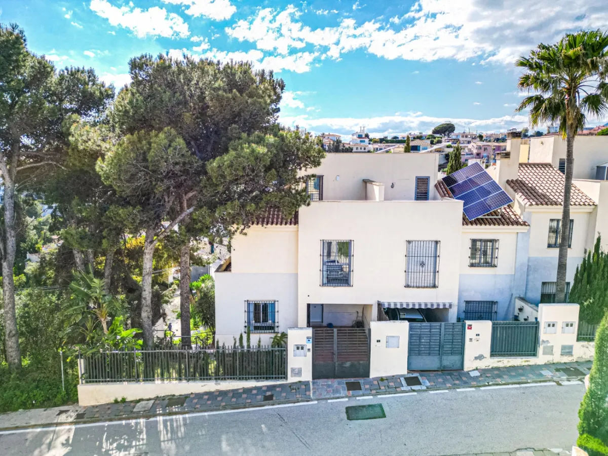 000e8a4a-2c6a-4c5f-bf17-5e15b9074e08