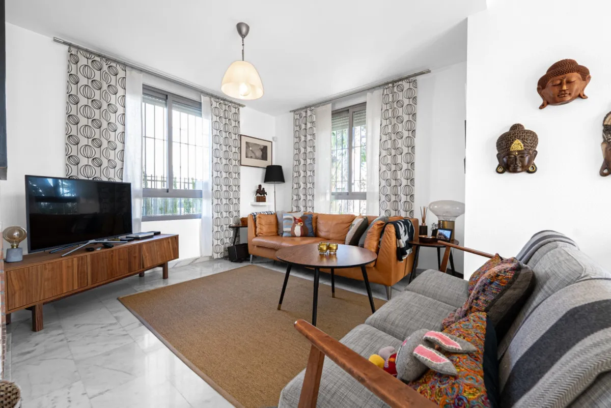 4974f1d3-fd33-47d4-9d5f-0b75bf89ef82