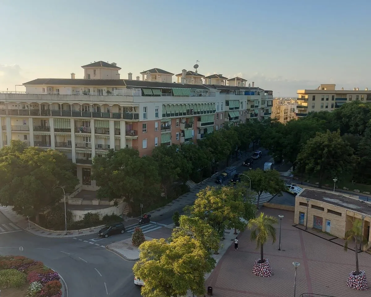 30d35703-a3be-46f5-94c2-391d427c1428