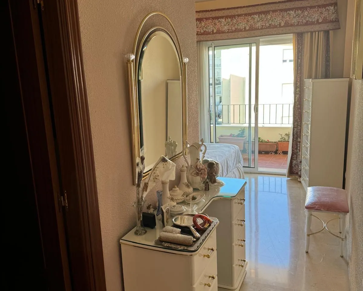 538c2edf-95a8-4e98-93d7-1b33685e1d41