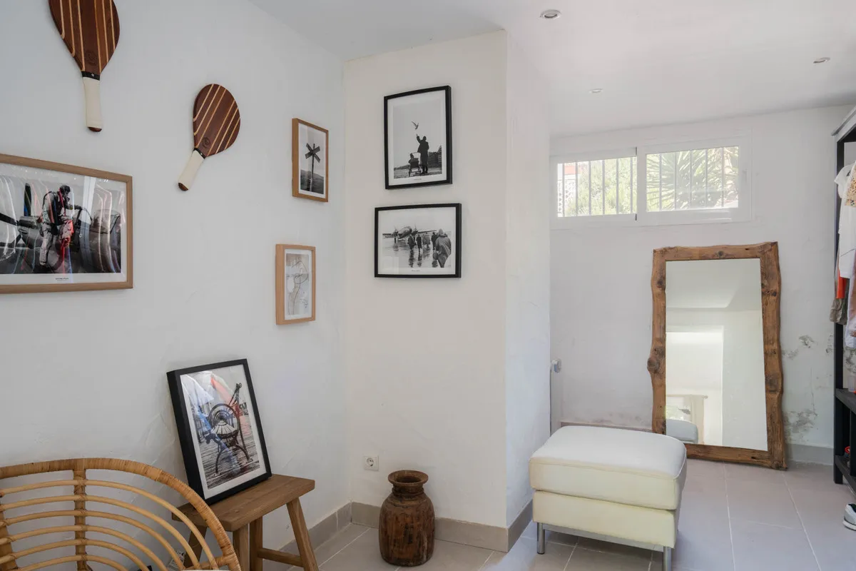 20f750db-ec4f-4d3d-a75a-a33fc18d80be