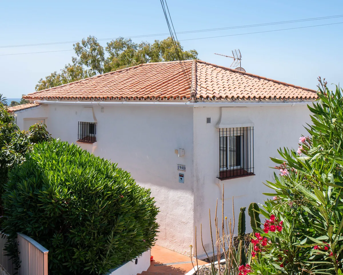 91a56a50-ccf3-4bc1-8f8a-afd10686f220