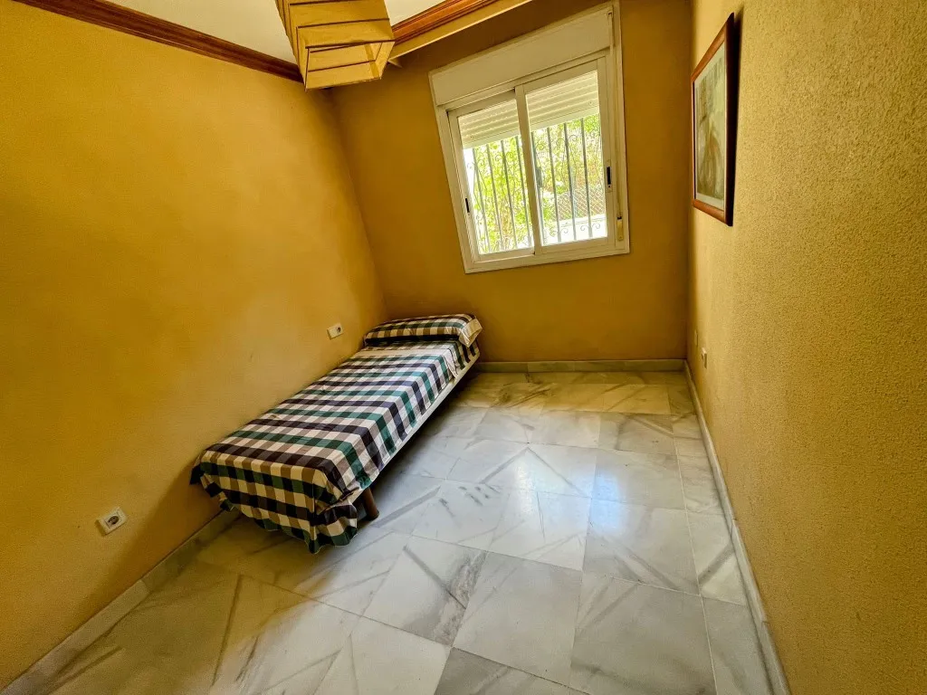 3a57f3b0-92f3-429e-bced-57c35dacb879