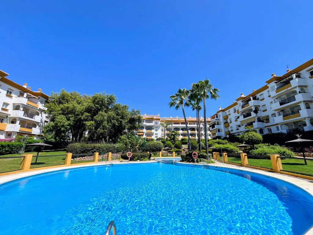 6f38b1fe-e01e-4d31-9526-e9c5da2aa8bf