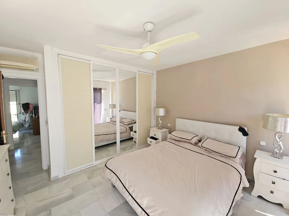 d825813b-85f2-4fdc-bff6-d8d722e2d862