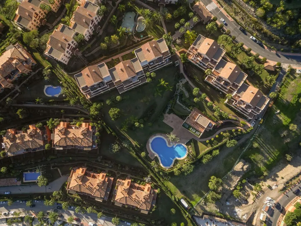 fde4c400-f855-4ab2-bed0-659ce81e55b8