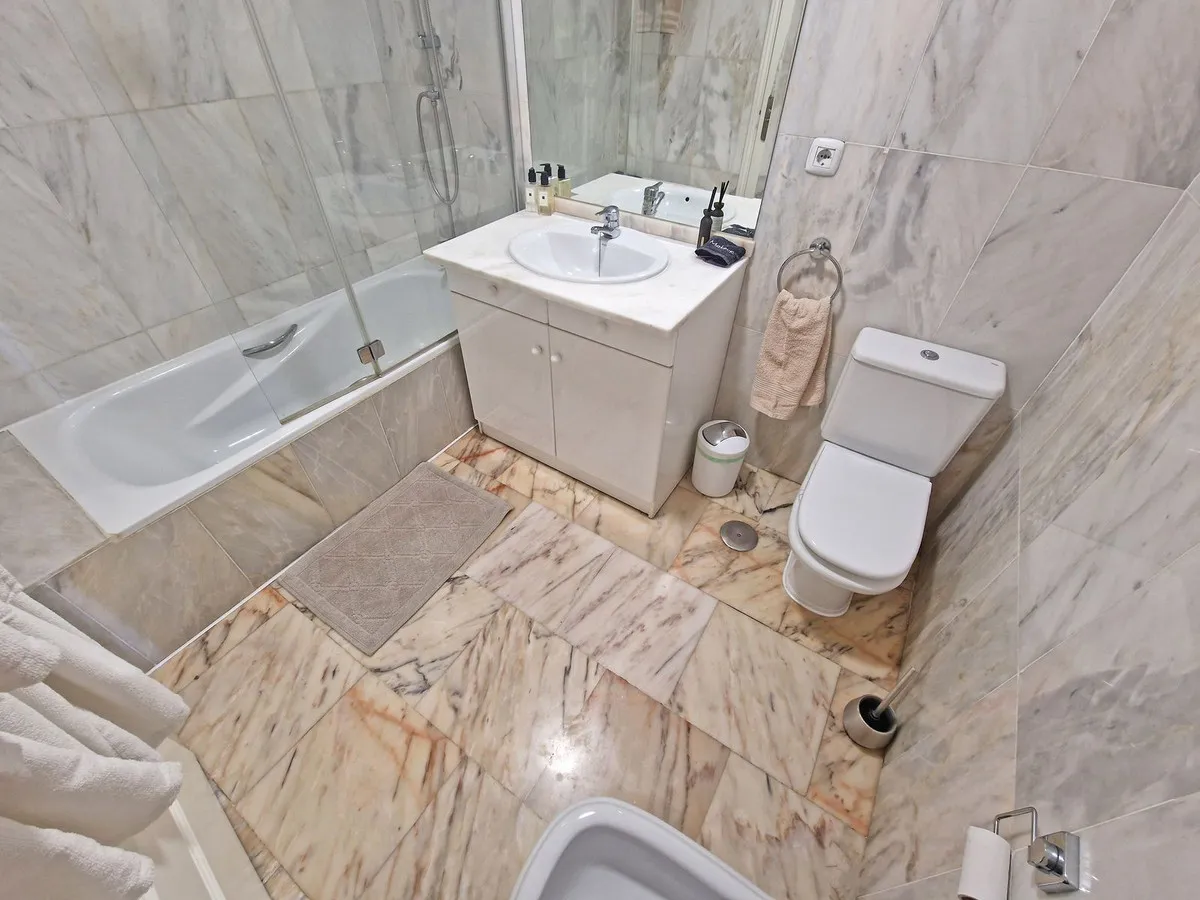 3a600410-338d-400d-892b-79d93d7592df