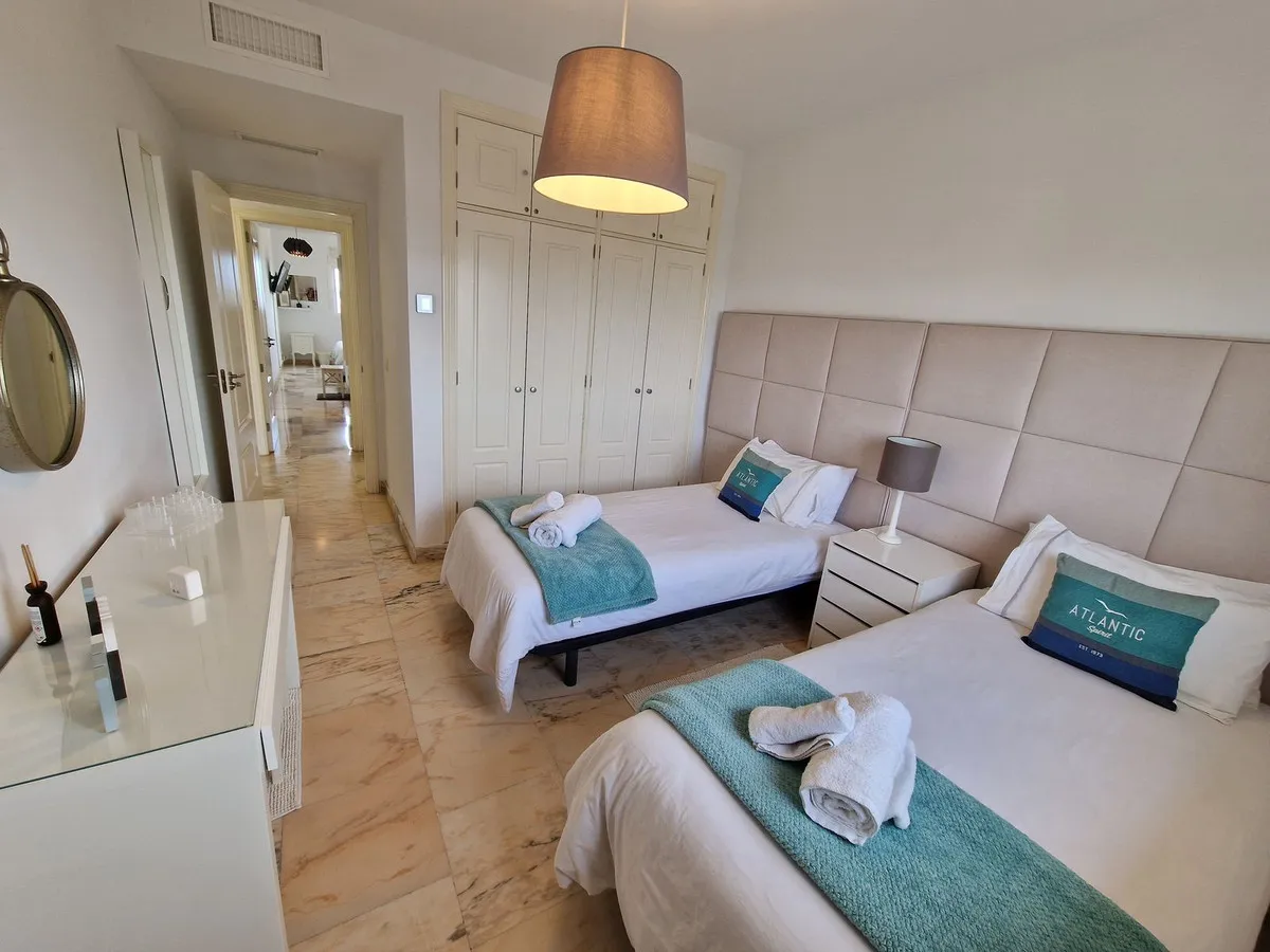 3c1ed524-8a39-43d0-bde0-2dc7089837c9