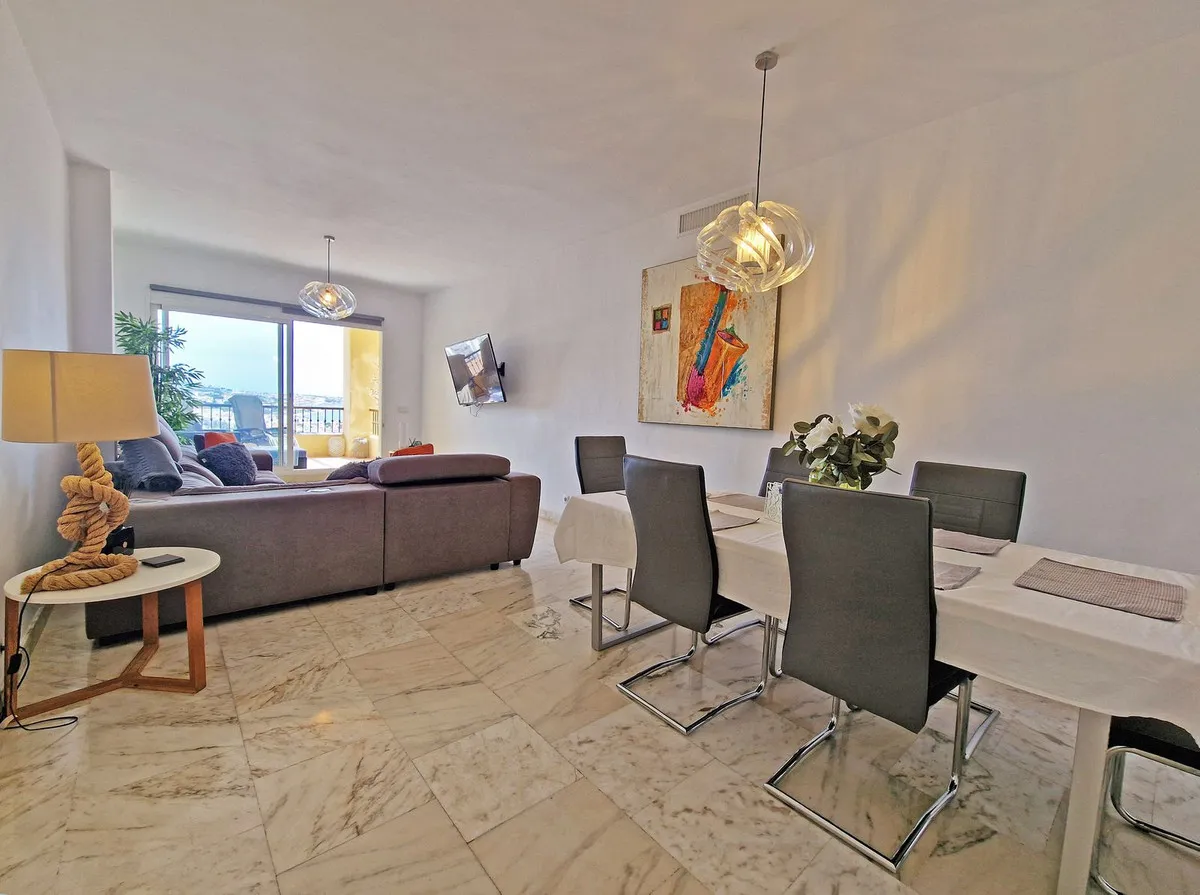 9a2279f5-f025-4776-8803-e48b384ee667