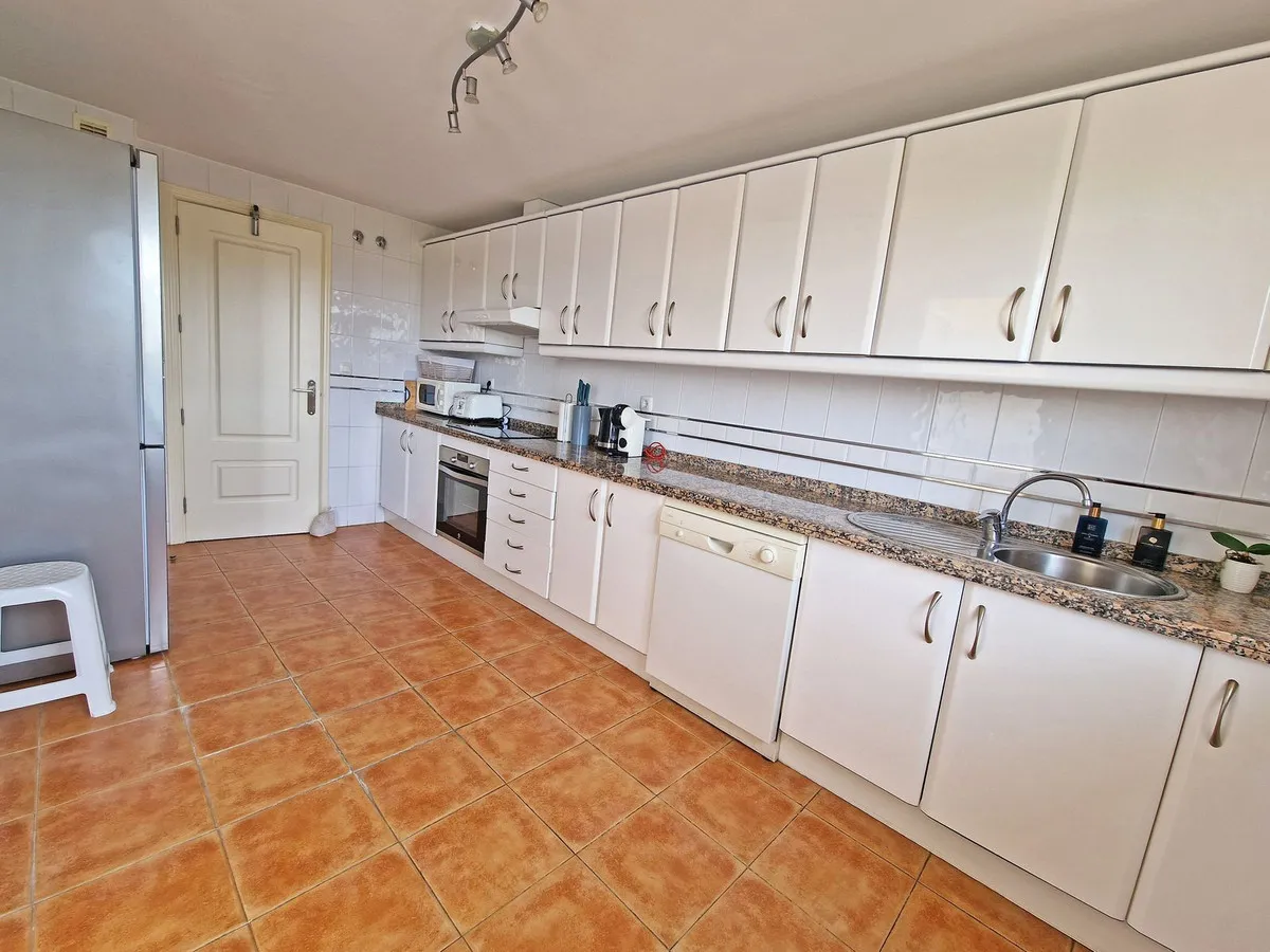 ca47d430-b875-4ae8-859c-c4a6ff4c4345