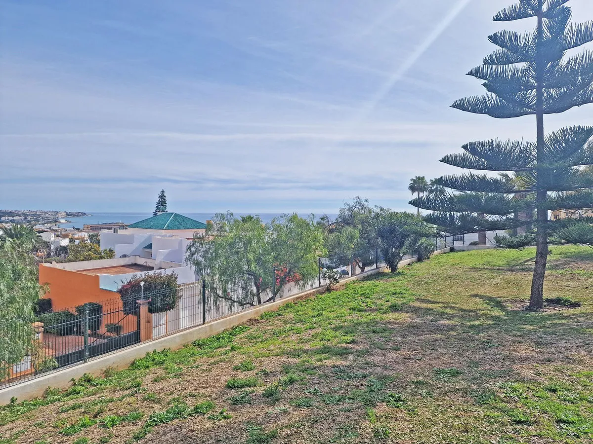 ff30eeef-938f-4632-8b06-f3c14395328f