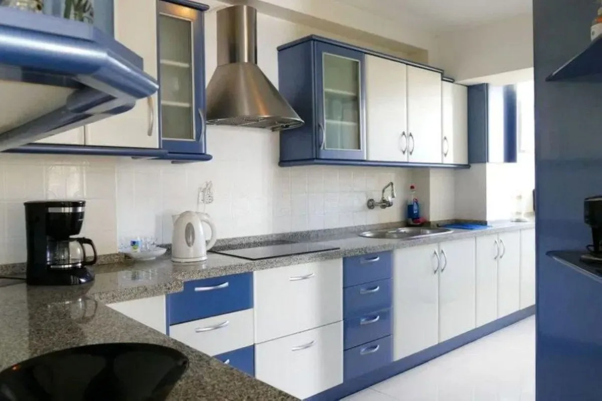 f055ba0e-f9c0-4b16-a387-8a681cff5a6d