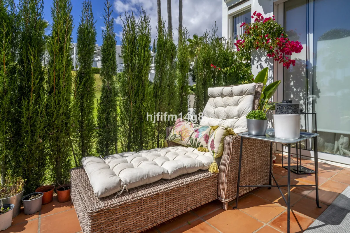 4e1ed8ac-0cd3-4ea8-ac90-1046be22fc68