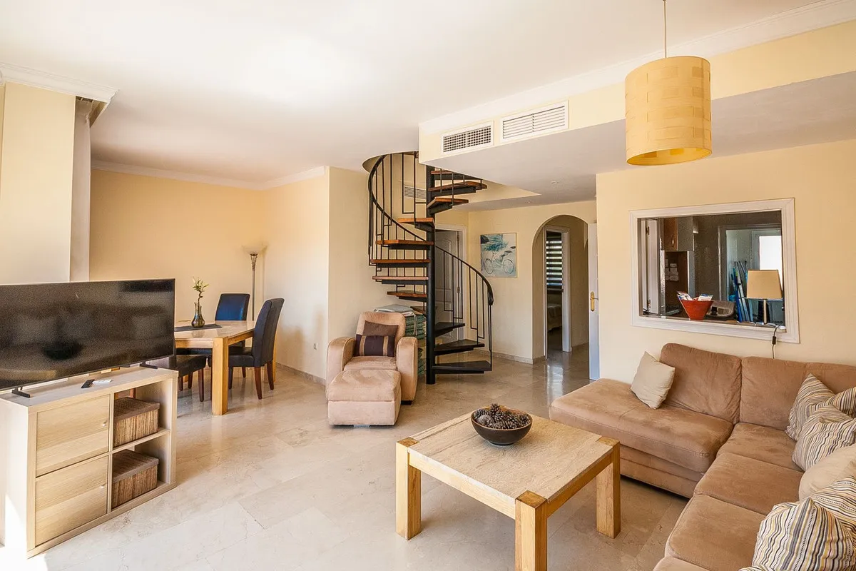 6183fce9-31c3-4949-8bd4-d2445da5388b