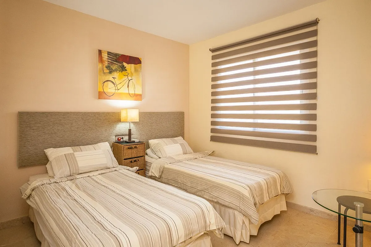 7cd94dc1-afab-40be-80a0-b3002f0fd1a5