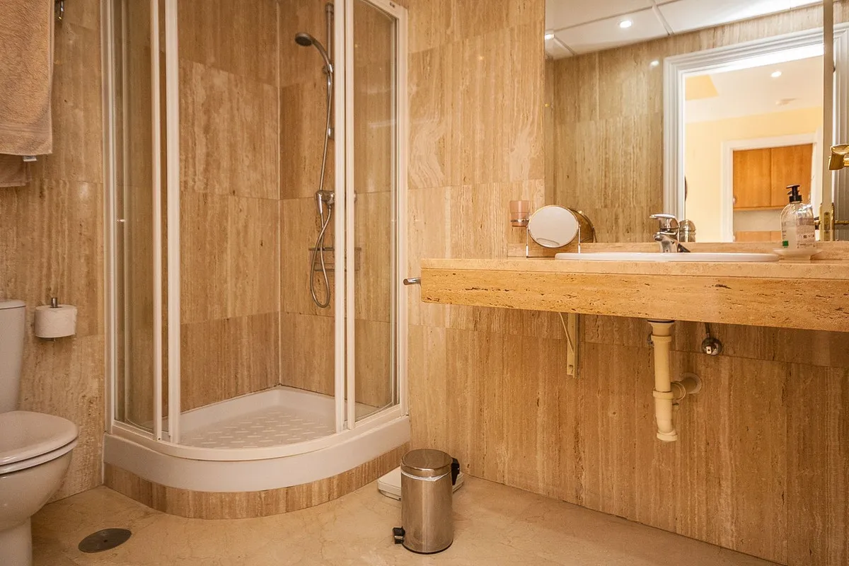 a494cbdd-ffbc-4b17-b4a0-6aaba2150176