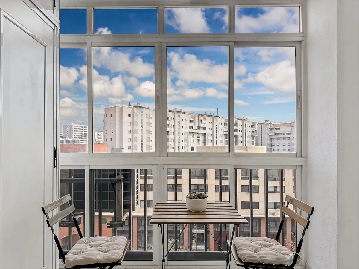 53b06130-dd71-4a67-92e8-a4d1af24c4a0