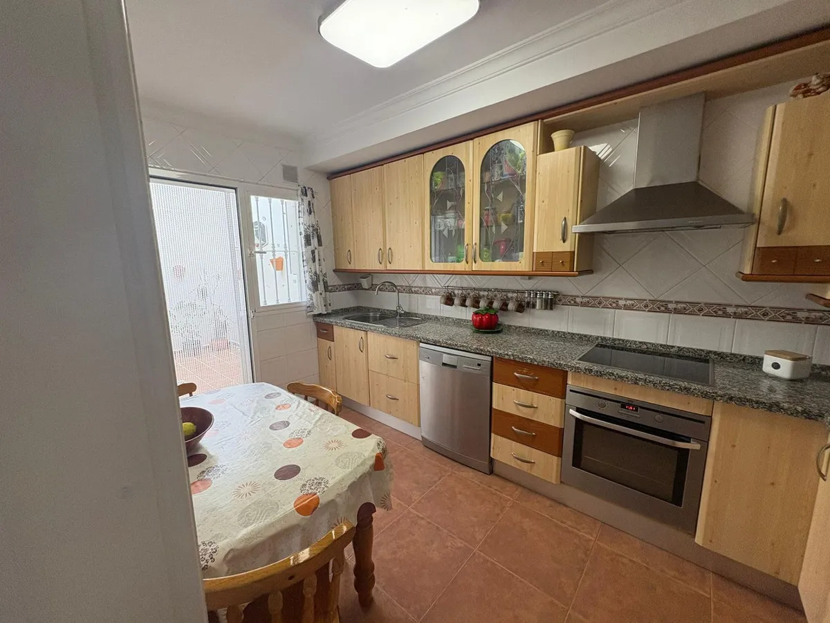 b2446630-94cb-45f9-b2d0-311cdadb85c6