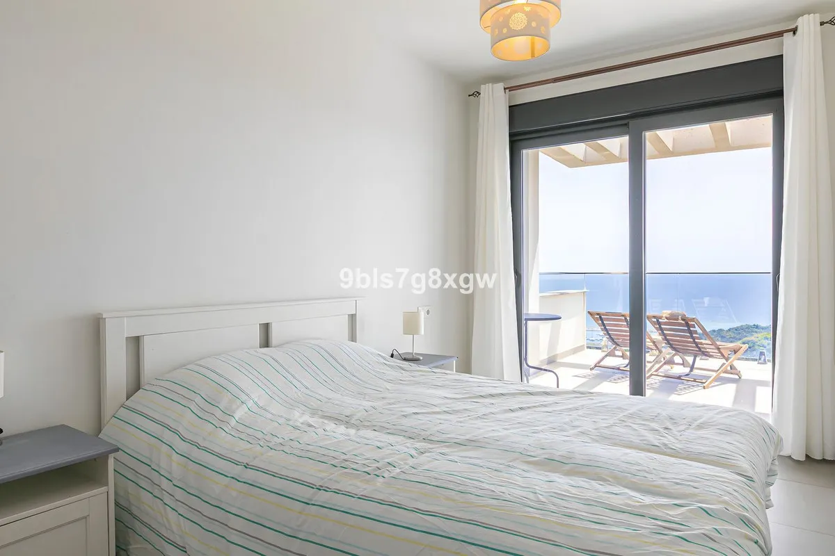 4825568e-b2b5-4c05-a97a-cc3d75bad1ec