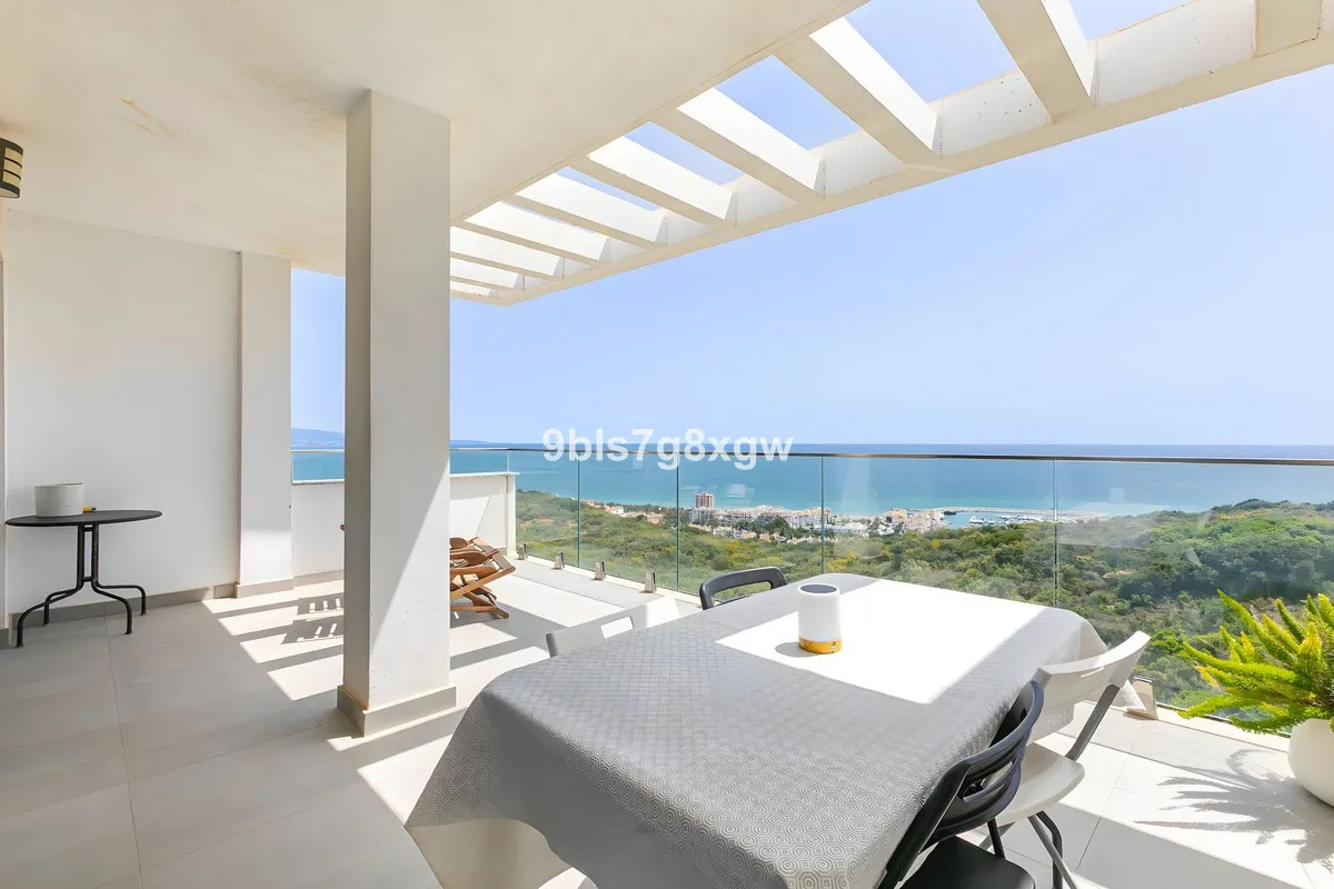 53e73dcf-b5fb-43c2-ad04-d123abff7fca