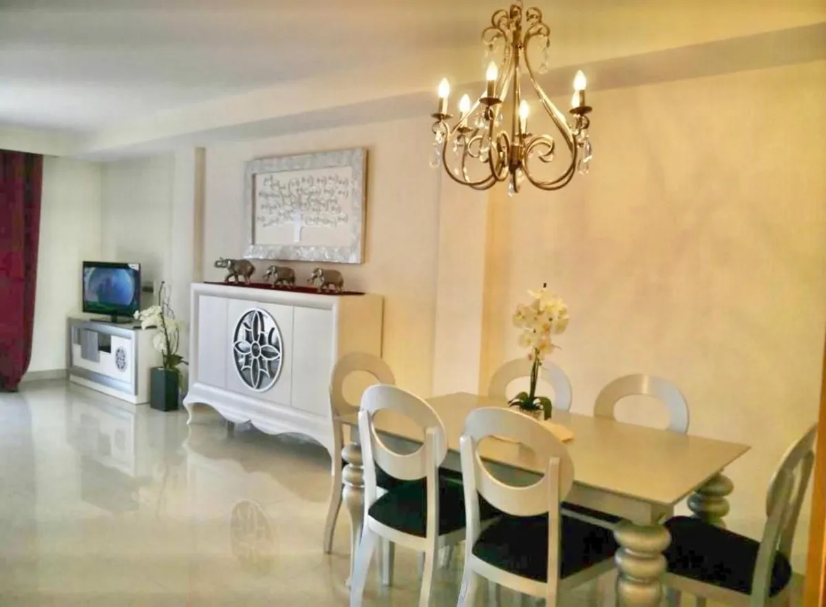 ee79b955-4bea-41f0-9897-b5f4518930d2