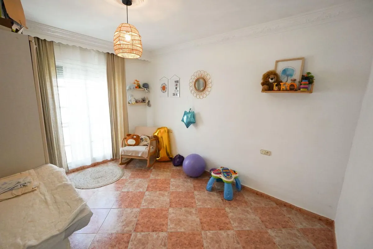 48c3f673-988d-4ec5-bff3-78a97d826387