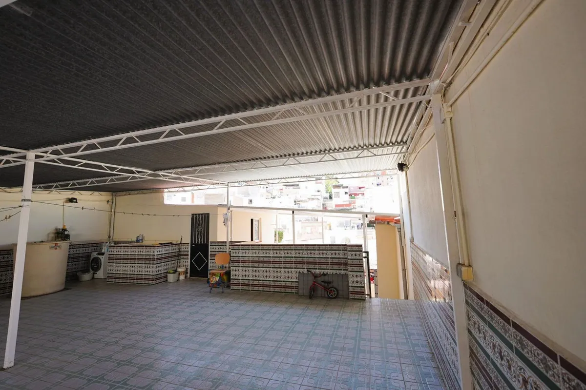 54c7a729-8b76-4cbf-b533-f598fc28c4a8