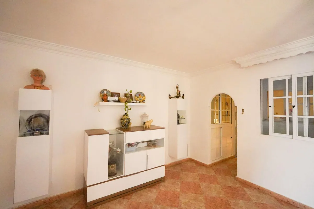 9c4bd6a4-ffae-4eb4-8393-70e763f2e7de