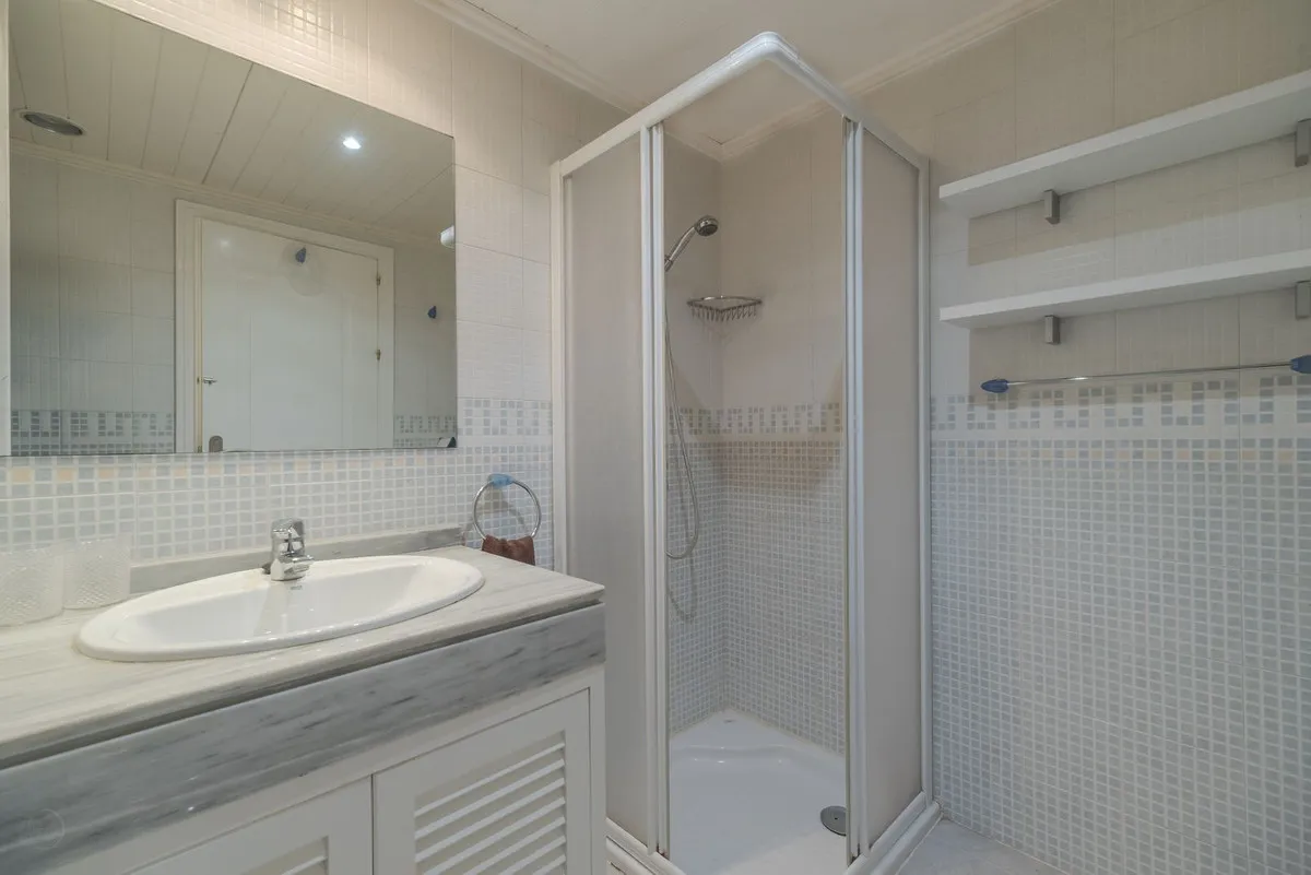 04401028-cb63-4ff6-b98a-3671dc642dbd