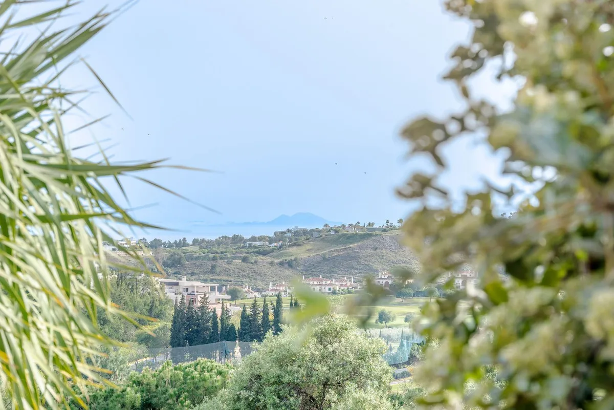 52e9bb71-8d33-4ce4-8417-28007f875c1a