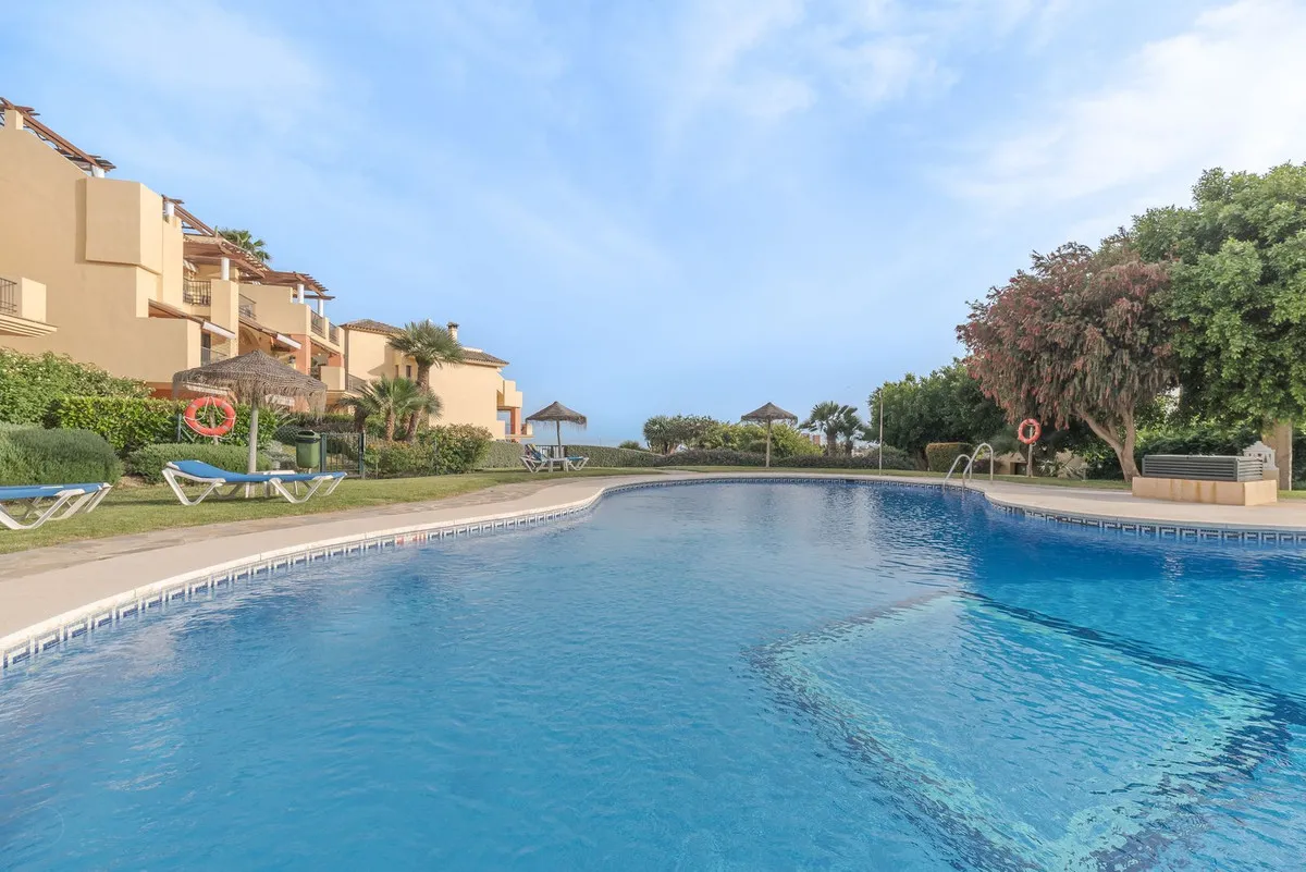 b4a2c896-4efc-459e-9957-e70758d78840