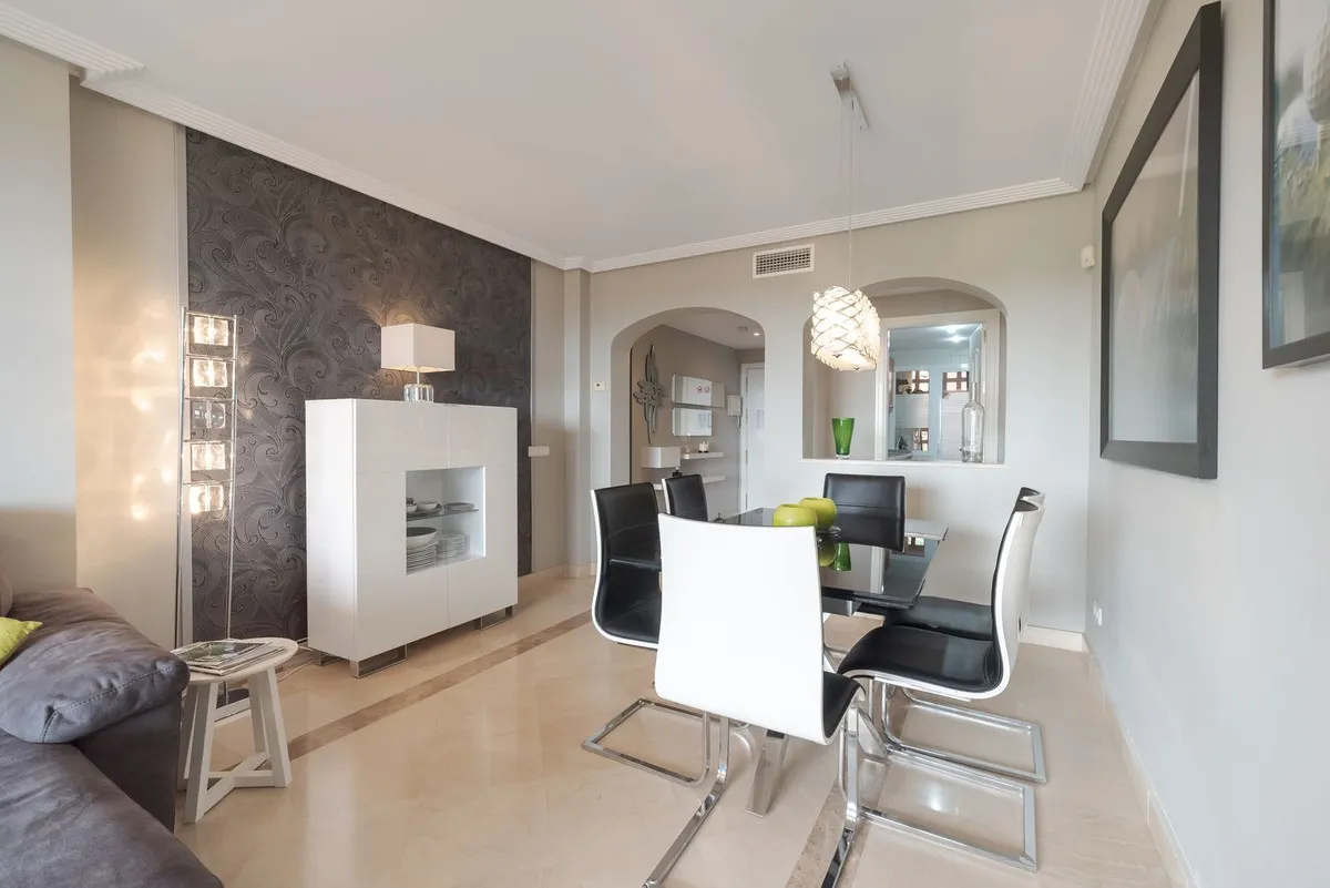 d123c85b-5159-4bd7-9d17-748b90b97f2f