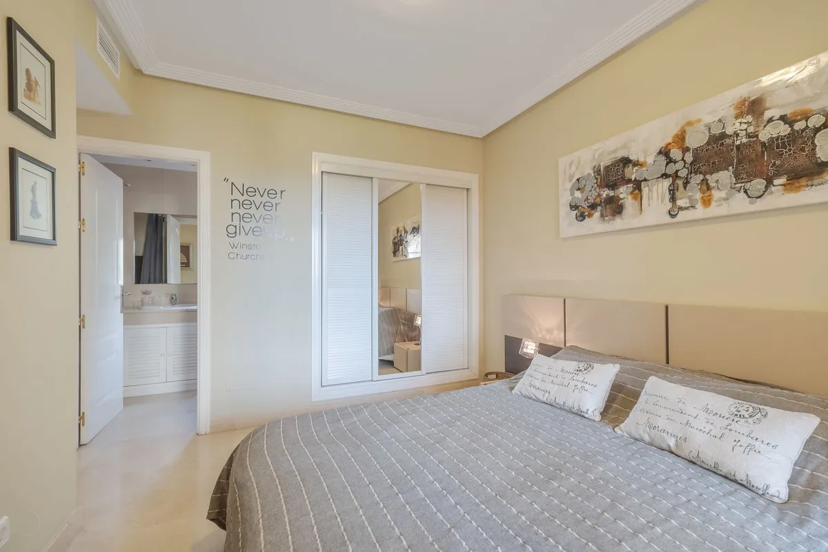 d3b842e7-b726-42f6-9a94-7f5cf810e0c5