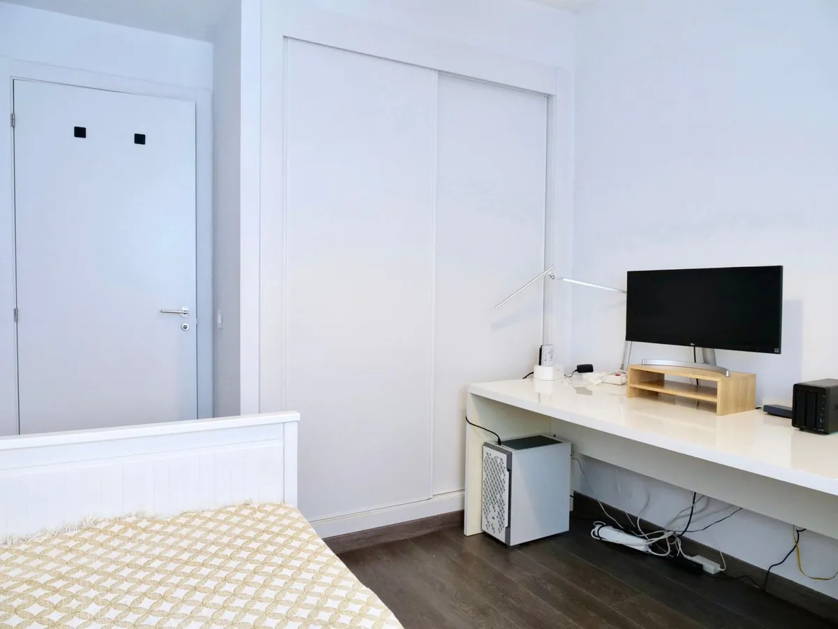 3b915776-e72c-4d3a-986f-e86a0bab463e