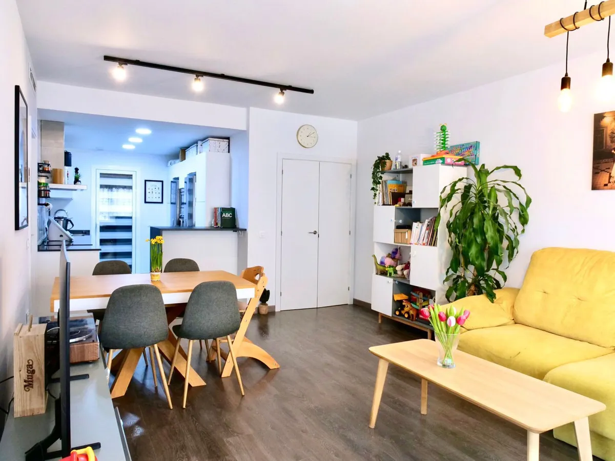 f6dea797-2027-4e90-9a2f-67774ff25a60