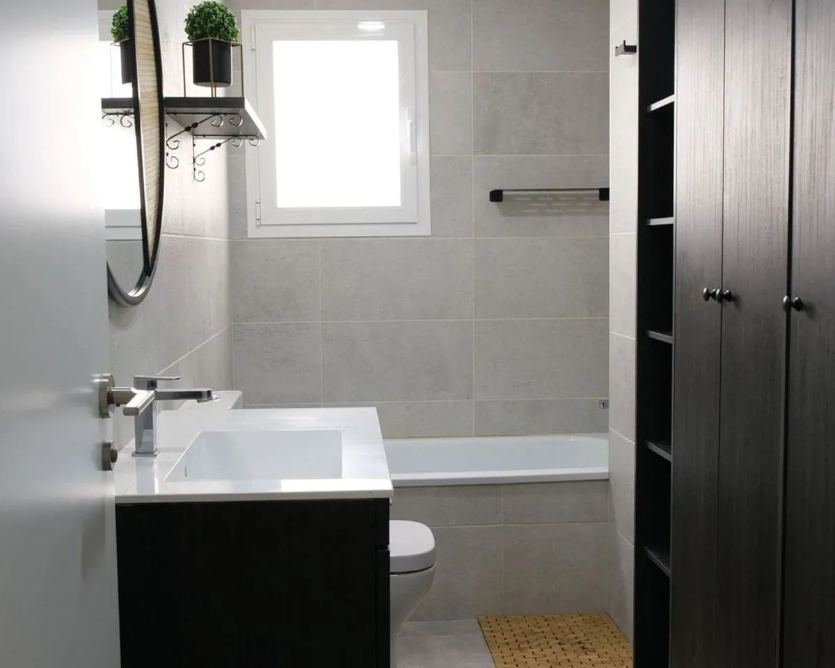 ec4581b0-0cd7-4618-82ad-df03fc509b3f