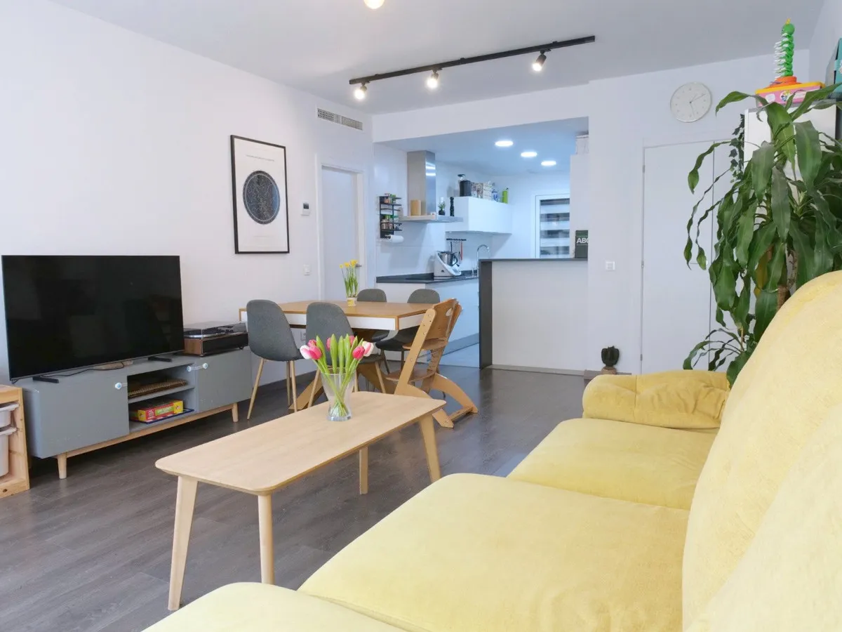 4cf8d39d-08ef-41c6-85e0-c6e795e94079