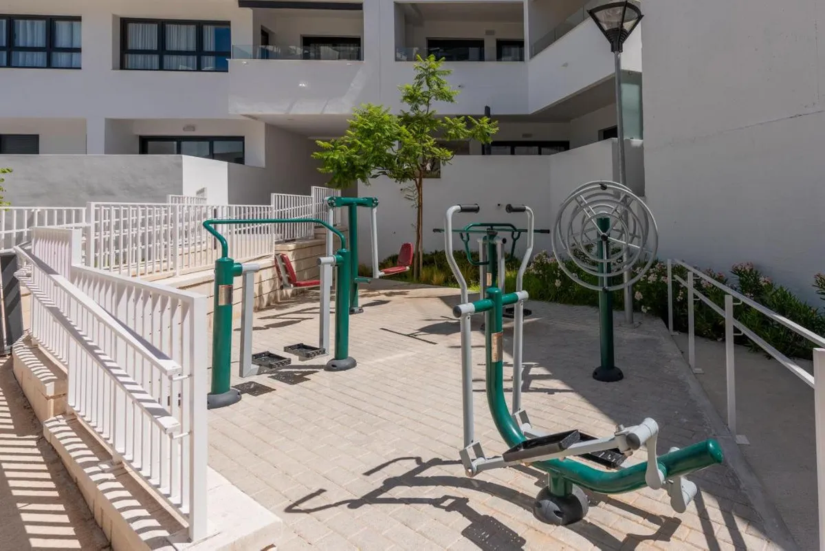 bafd5494-cd95-436a-af23-ed48955ea148