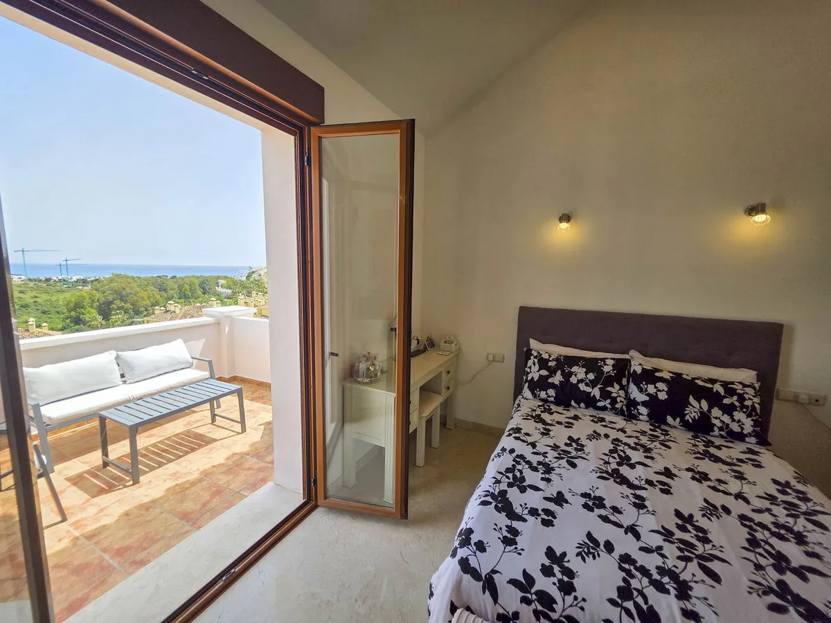 0857fad6-06ef-4c17-b6a5-2aa64a9046f9