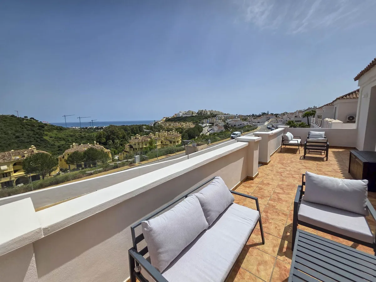 6b119e19-5a9b-4469-90a8-20869a83ac05