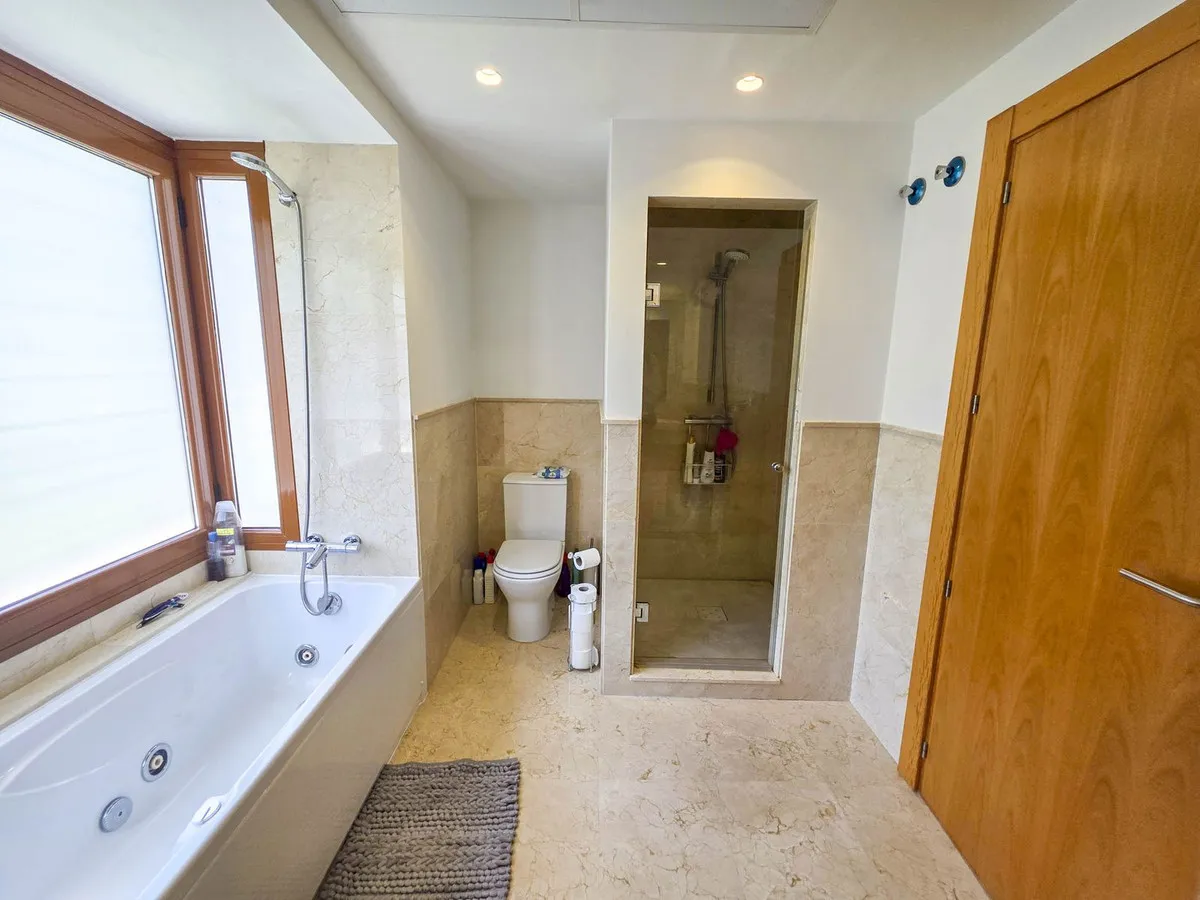 a7ed12c0-1ec4-444a-af31-27a8fcd00c6e