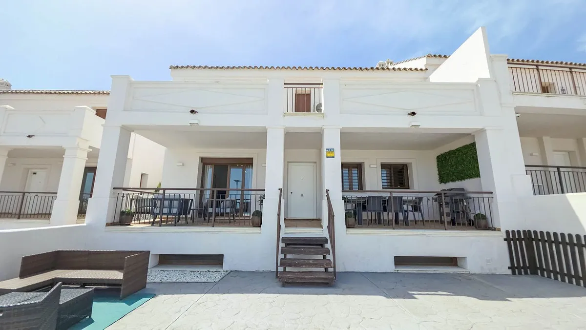 e2d8c327-d30f-450b-b4d2-1613a65ff469