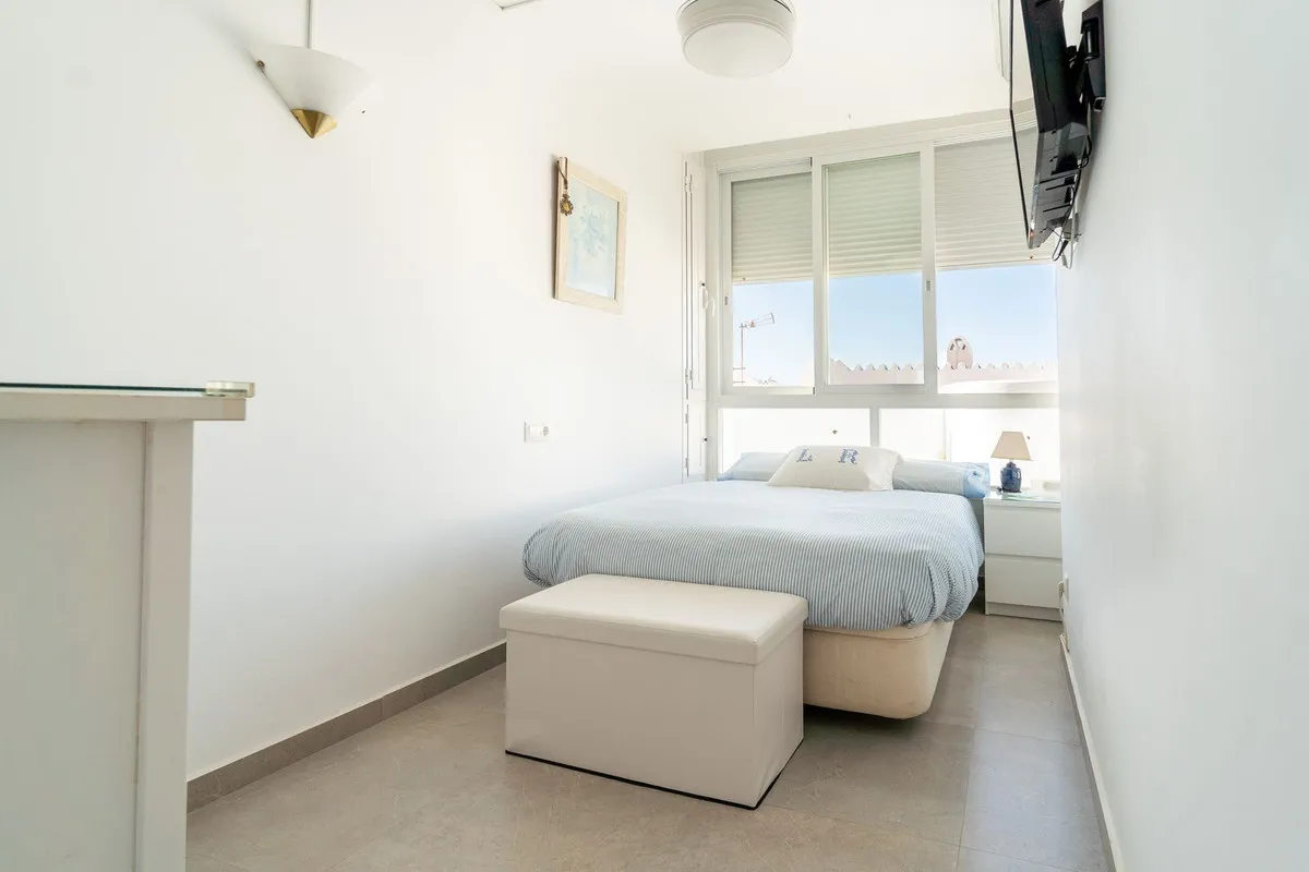 dee1964e-5360-4b58-b750-a7a9a12e62e1