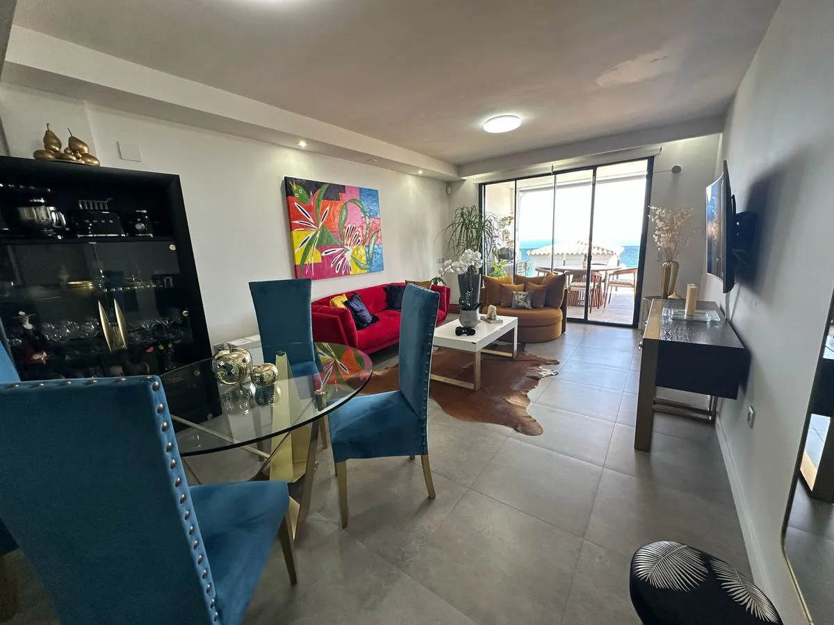 c254ea3a-d34f-484a-82cc-a1248ce94f0e