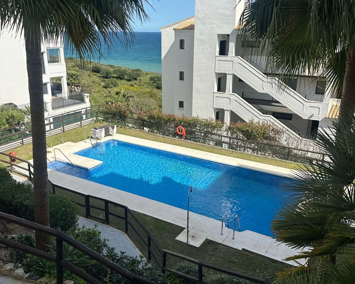 d435cdf9-ab6c-499f-ba73-cd8f34a0b4f6