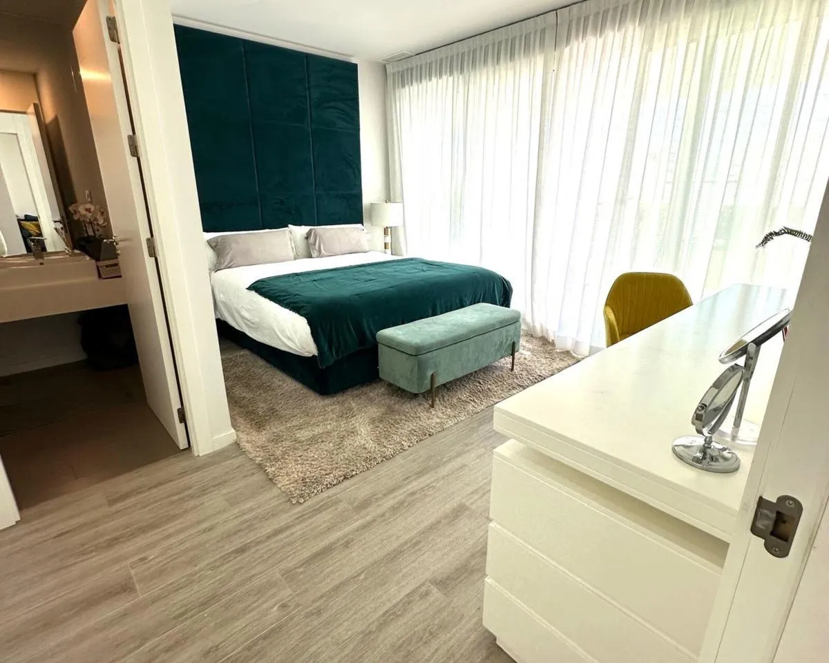 224b494f-77e9-47e0-b7b6-5ba7970cc8f5