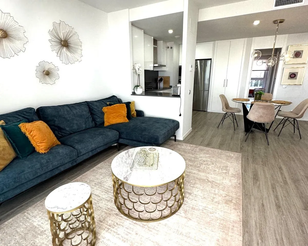 33b195fc-cc3b-4886-96bf-bc667a3c2a59