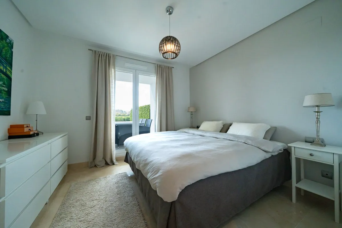 2e1098a0-6ed0-42a2-a6a2-2c16673480d0