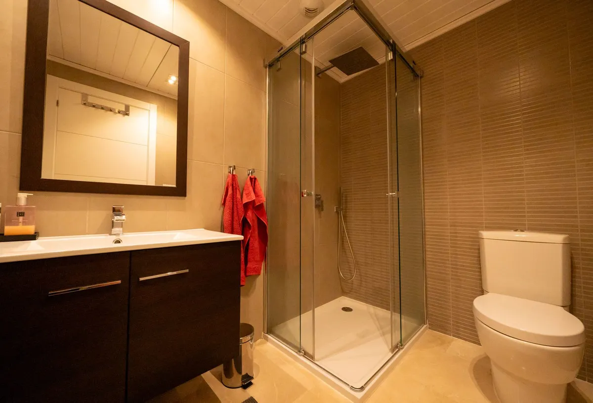 d05b15ab-3534-422d-9ff8-df3e5b1e7cb8