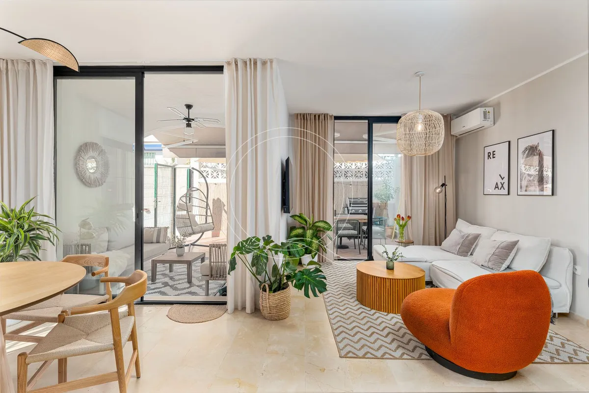 605e71e4-3e8e-4786-aa29-40c05c0a8220